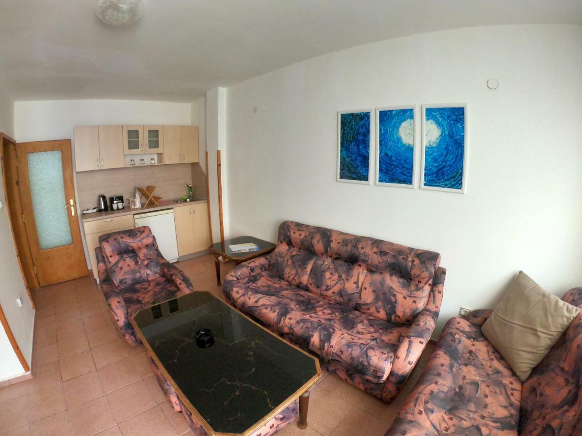 Apartment In St. Vlas With Terrace Sweti Wlas Exterior foto